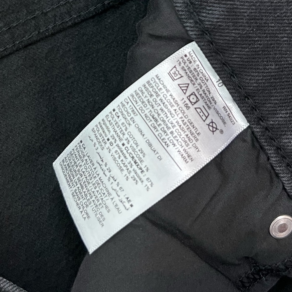 NWT Old Navy Mid-Rise Built-In Warm Black-Wash Boyfriend Jeans - Picture 5 of 7